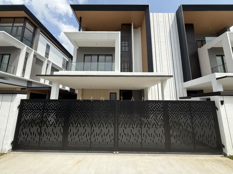 Semi-Detached House for Sale in Kota Damansara (Selangor) - Ken Tan - PropertyGuru.com.my