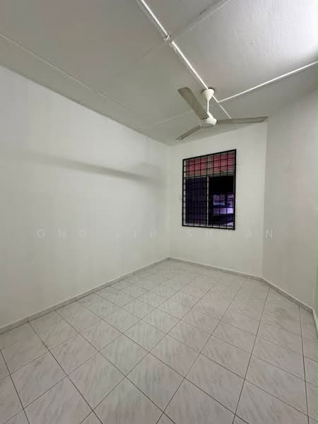 1-storey Terraced House for Sale in Taman Universiti (Skudai) - Ong Lih Shyan - Interior - PropertyGuru.com.my