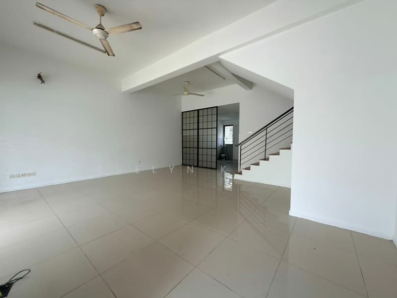 2-storey Terraced House for Sale in Taman Desa Country Homes (Rawang) - Evelyn Khoo - Living Room - PropertyGuru.com.my