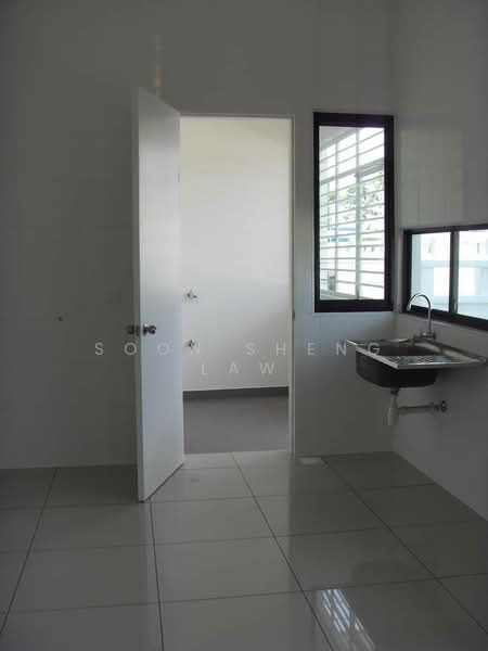 2-storey Terraced House for Sale in Eco Majestic (Semenyih) - Soon Sheng Law - Kitchen - PropertyGuru.com.my