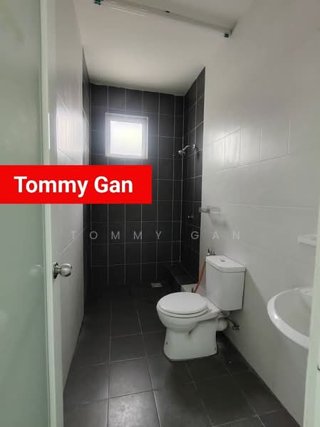 Rumah Teres 3 Tingkat untuk Disewa di Butterworth (Penang) - Tommy Gan - Bathroom - PropertyGuru.com.my