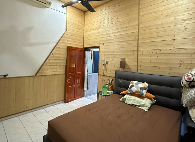 Rumah Teres 1 Tingkat untuk Dijual di Taman Harta Pertama (Bukit Baru) - CHIN FN - Bedroom - PropertyGuru.com.my