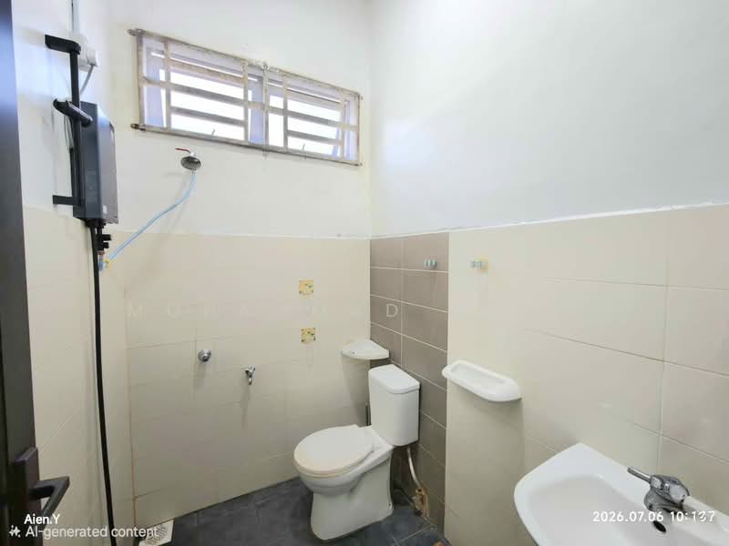 Rumah Berkembar untuk Dijual di Kampung Mak Lagam (Cukai) - Mohammad Azizi - PropertyGuru.com.my