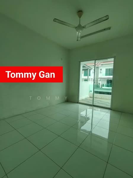 3-storey Terraced House for Sale in Butterworth (Penang) - Tommy Gan - Living Room - PropertyGuru.com.my