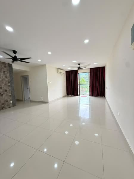 Condominium for Sale at Skycube - S J Foo - Living Room - PropertyGuru.com.my