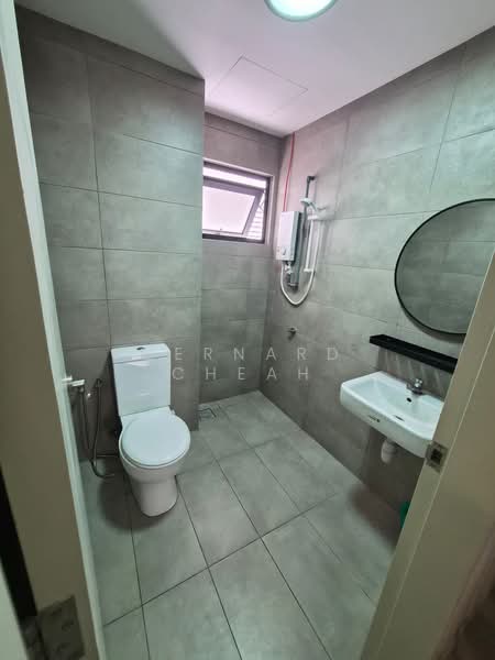 Servis Apartment untuk Disewa di Savio @ Riana Dutamas - Bernard Cheah - Bathroom - PropertyGuru.com.my