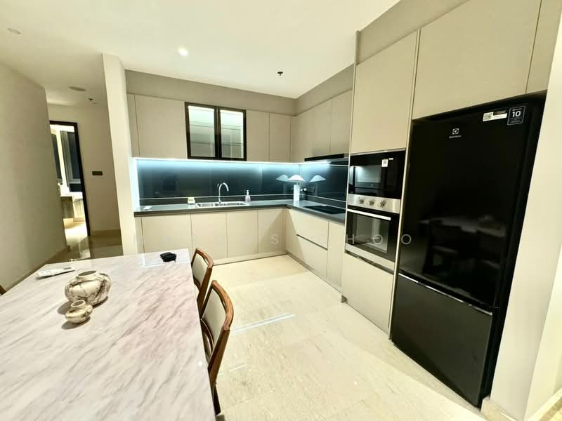 Servis Apartment untuk Disewa di Marriott Residence @ Gurney - Marcus Choo - Kitchen - PropertyGuru.com.my