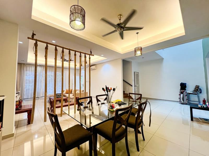 3-storey Terraced House for Sale in Kajang (Selangor) - Ali Idris - Dining Room - PropertyGuru.com.my