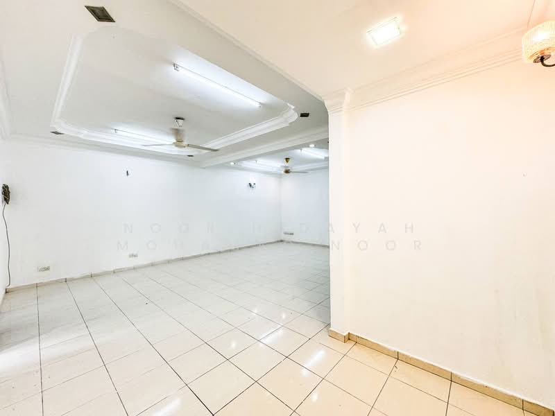 2-storey Terraced House for Sale in Saujana Utama (Selangor) - Noor Hidayah Mohamad Noor - Interior - PropertyGuru.com.my