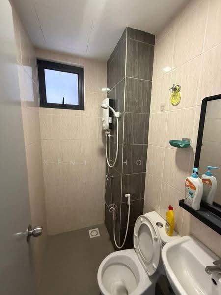 Condominium for Rent at Vista Bangi - Kent Chong - Bathroom - PropertyGuru.com.my