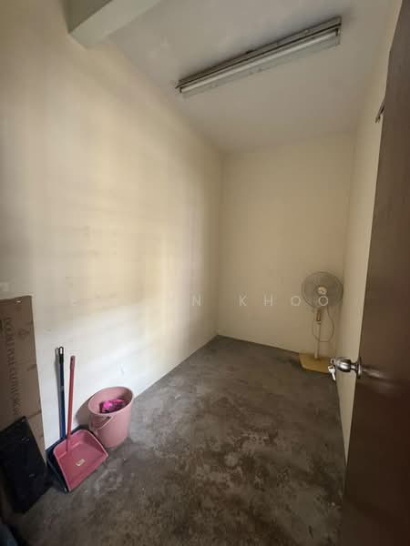 Rumah Teres 2 Tingkat untuk Disewa di Taman Bukit Rawang Jaya (Rawang) - Evelyn Khoo - Room - PropertyGuru.com.my