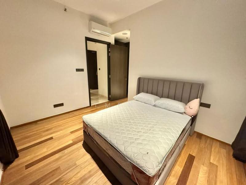 Service Residence for Sale at Marriott Residence @ Gurney - Ertmen Ho - Bedroom - PropertyGuru.com.my