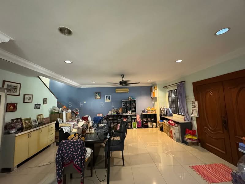2-storey Terraced House for Sale in Usj 17 (Subang Jaya) - Shirley Ng - Living Room - PropertyGuru.com.my