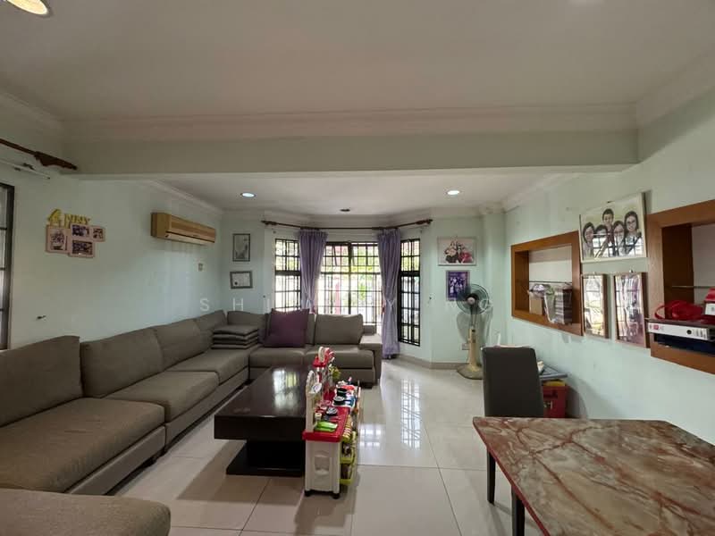 2-storey Terraced House for Sale in Usj 17 (Subang Jaya) - Shirley Ng - Living Room - PropertyGuru.com.my
