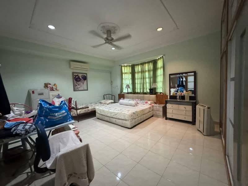 2-storey Terraced House for Sale in Usj 17 (Subang Jaya) - Shirley Ng - Bedroom - PropertyGuru.com.my