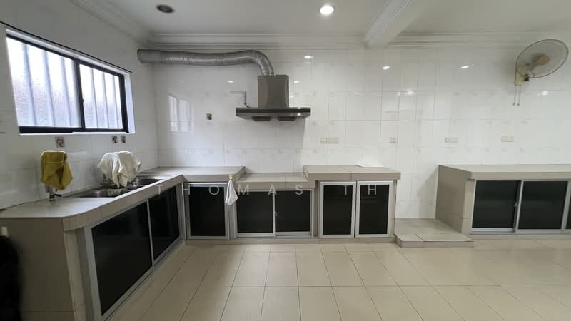 Rumah Teres 2 Tingkat untuk Dijual di Kawasan 18 (Klang) - Thomas Thi - PropertyGuru.com.my