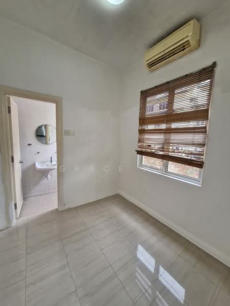 3-storey Terraced House for Sale in Desa Parkcity (Kuala Lumpur) - Grace Ho - Bathroom - PropertyGuru.com.my