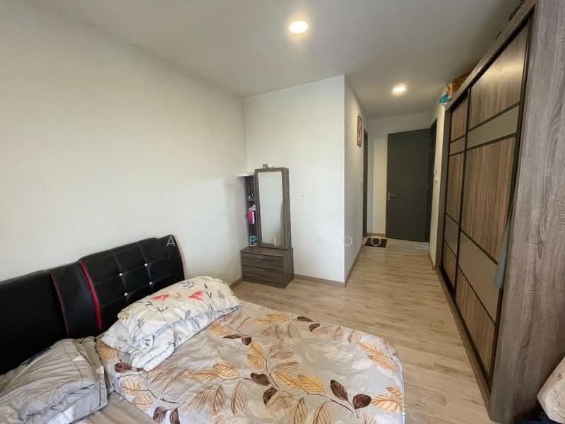 Servis Apartment untuk Dijual di Emporis - Angel Foo - Bedroom - PropertyGuru.com.my