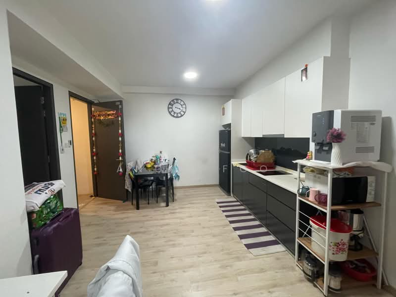 Servis Apartment untuk Dijual di Emporis - Angel Foo - Kitchen - PropertyGuru.com.my