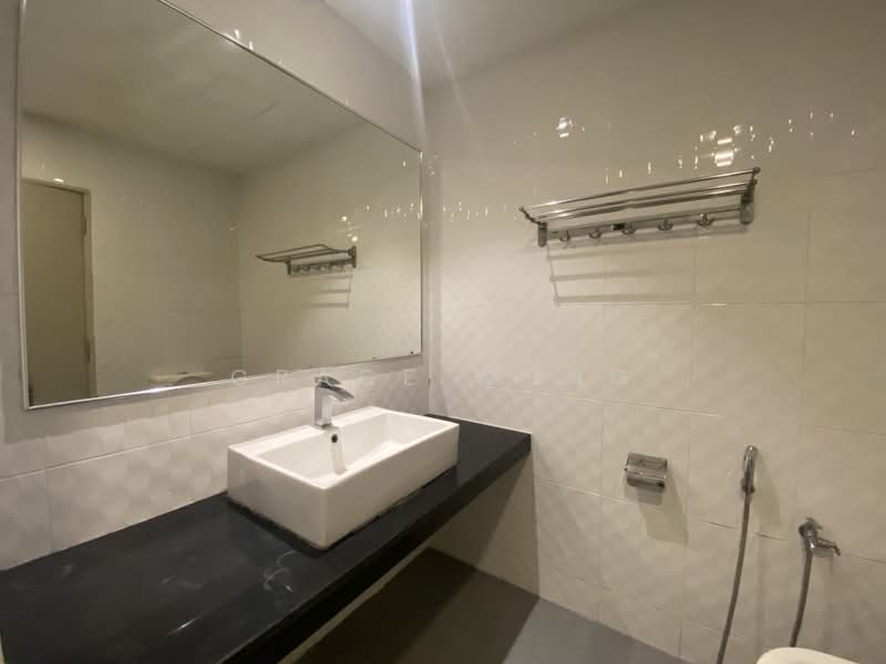 Condominium for Rent at Zefer Hill Residence - Grace Wong - Bathroom - PropertyGuru.com.my