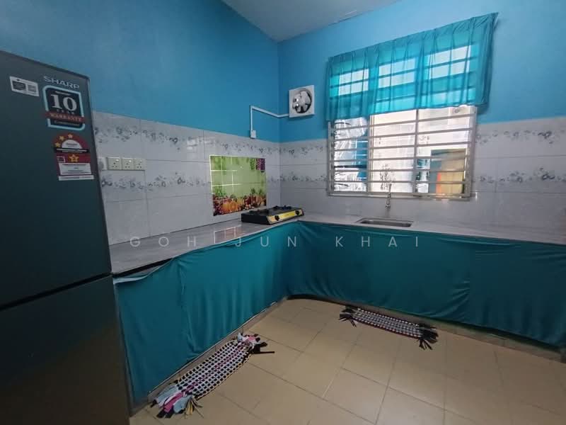 1-storey Terraced House for Rent in Lipat Kajang (Jasin) - Goh Jun Khai - Kitchen - PropertyGuru.com.my