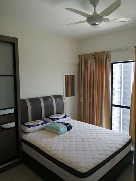 Servis Apartment untuk Disewa di HYVE - Jay Tan - Bedroom - PropertyGuru.com.my