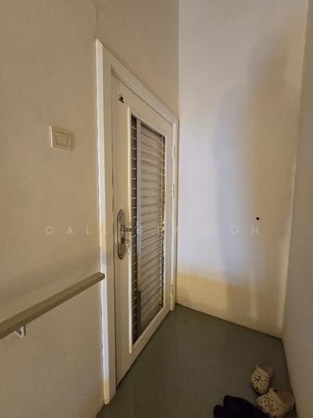 Office for Rent in Sungai Buloh (Selangor) - Callista Goh - Entrance - PropertyGuru.com.my