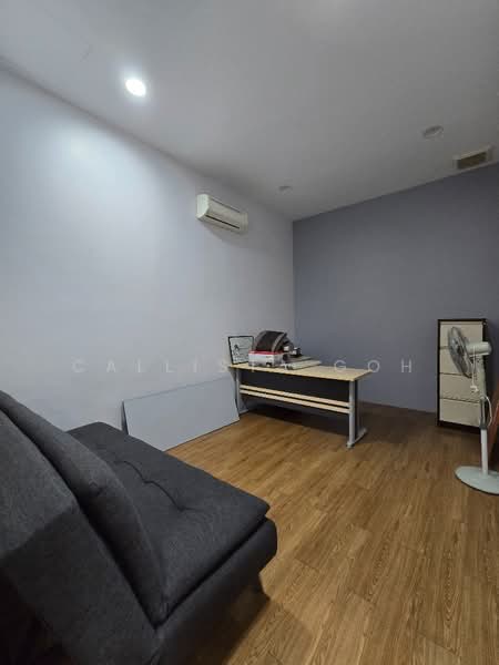 Office for Rent in Sungai Buloh (Selangor) - Callista Goh - Study - PropertyGuru.com.my