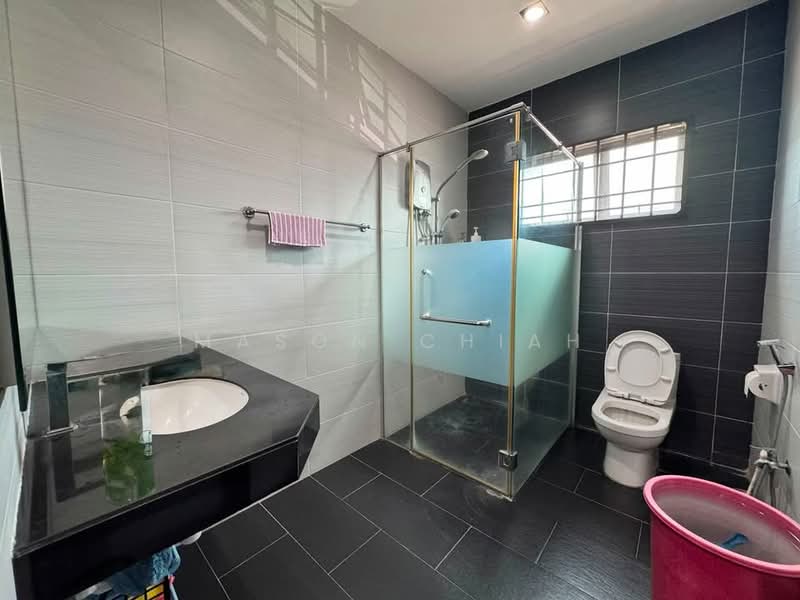 Rumah Teres 2 Tingkat untuk Dijual di Bandar Bukit Tinggi 2 (Klang) - Mason Chiah - Bathroom - PropertyGuru.com.my