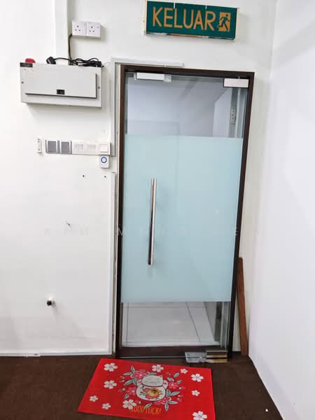 Office for Rent in Bandar Sri Damansara (Selangor) - Kim Meng Lew - Entrance - PropertyGuru.com.my
