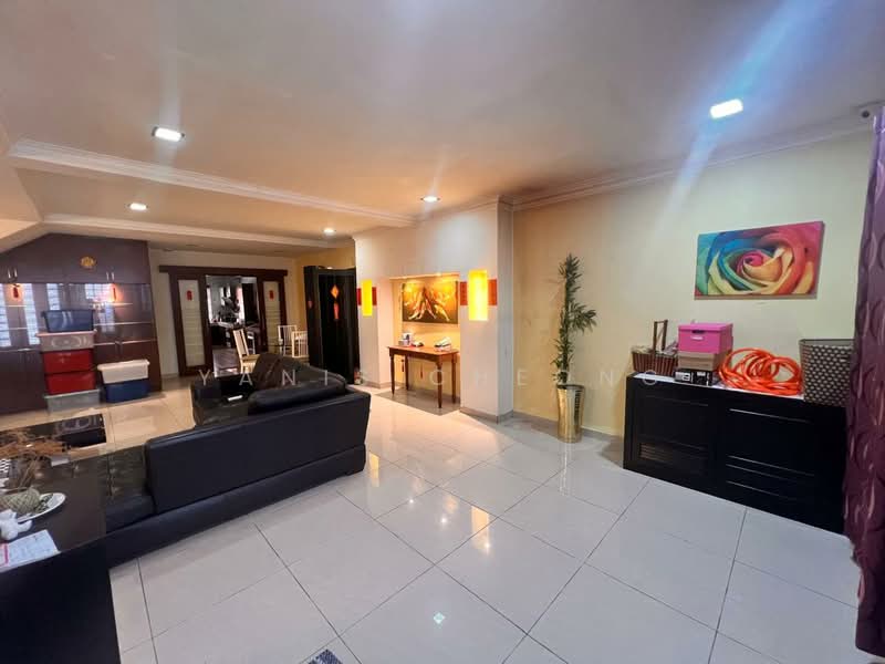 Terraced House for Sale in Taman Wangsa Permai (Kepong) - Yanis Cheong - Living Room - PropertyGuru.com.my