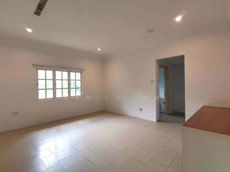 Bungalow House for Sale in Perdana College Heights (Mantin) - Danilo Lim - PropertyGuru.com.my