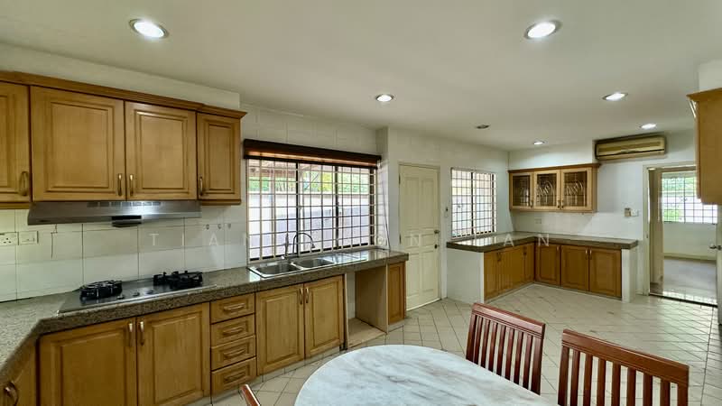 Bungalow for Sale in Titiwangsa (Kuala Lumpur) - Tian Soon Tan - Kitchen - PropertyGuru.com.my