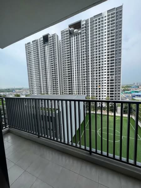 Servis Apartment untuk Disewa di MIRA at Shorea Park - Victor Kung - Balcony - PropertyGuru.com.my
