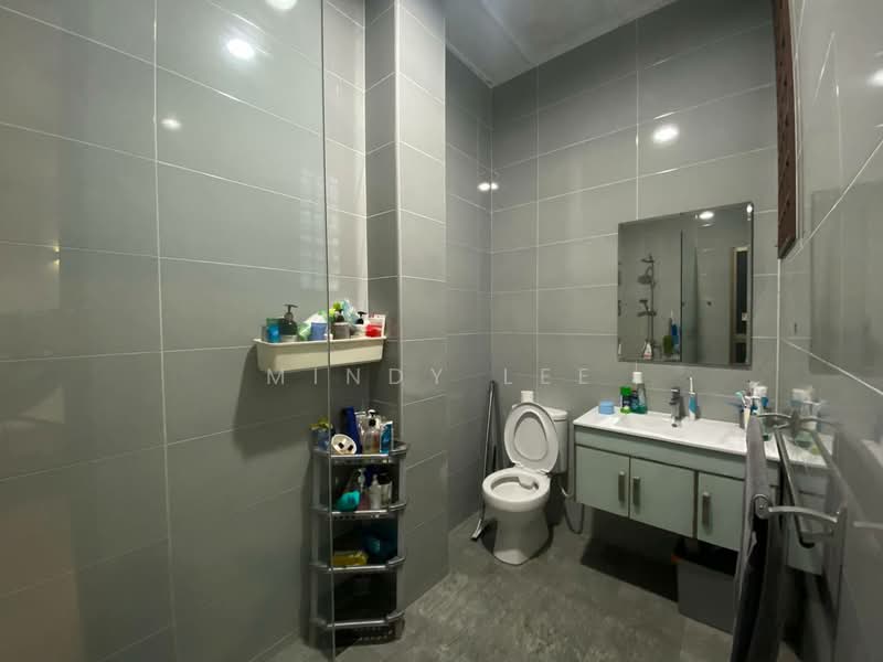 2-storey Terraced House for Sale in Taman Perling (Perling) - Mindy Lee - Bathroom - PropertyGuru.com.my