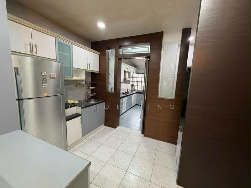 1.5-storey Terraced House for Rent in Johor Bahru (Johor) - Chloe Ying - Kitchen - PropertyGuru.com.my