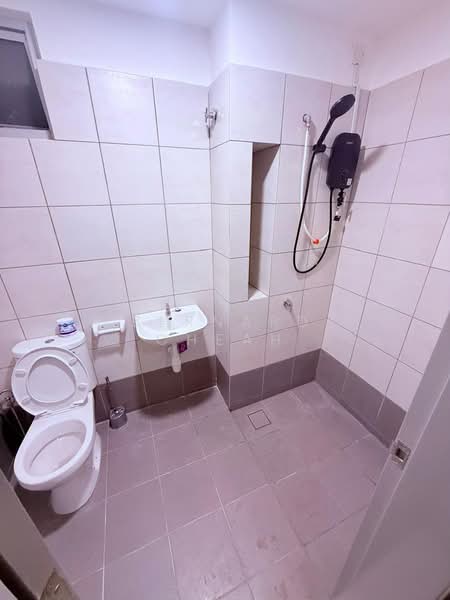 Condominium for Rent at MiNest Residence - Bernard Cheah - Bathroom - PropertyGuru.com.my