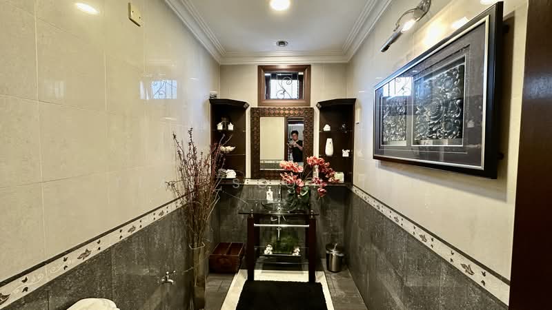 Bungalow for Sale in Titiwangsa (Kuala Lumpur) - Tian Soon Tan - Bathroom - PropertyGuru.com.my