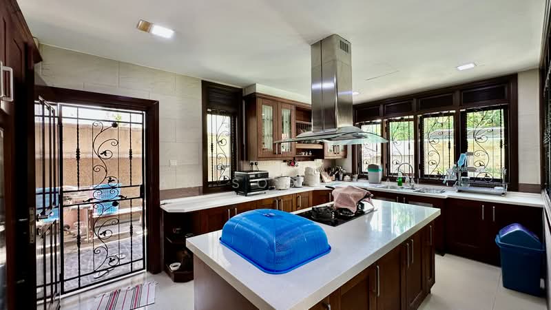 Bungalow for Sale in Titiwangsa (Kuala Lumpur) - Tian Soon Tan - Kitchen - PropertyGuru.com.my