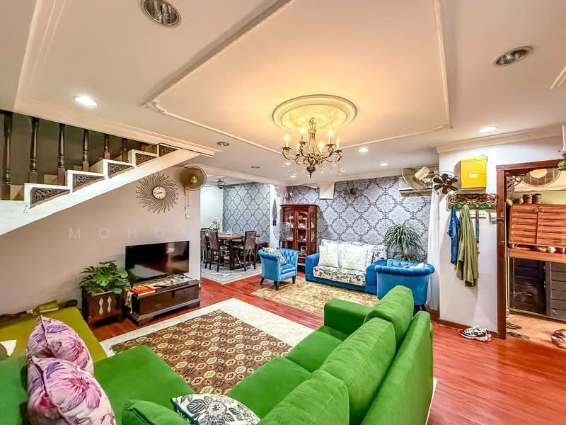 2-storey Terraced House for Sale in Bandar Sri Damansara (Selangor) - Mohd Aizat Saiful Bahri - Living Room - PropertyGuru.com.my