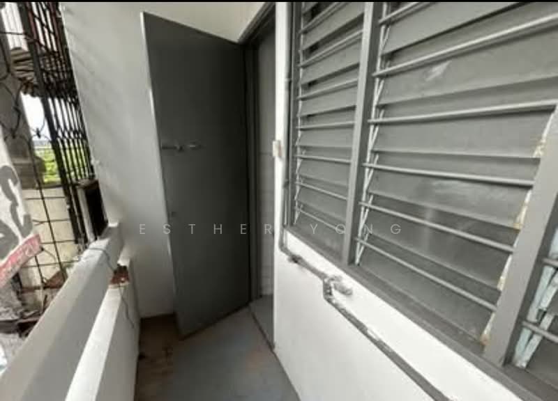 Rumah Flat untuk Disewa di Taman Bukit Ria - Esther Yong - Corridor - PropertyGuru.com.my