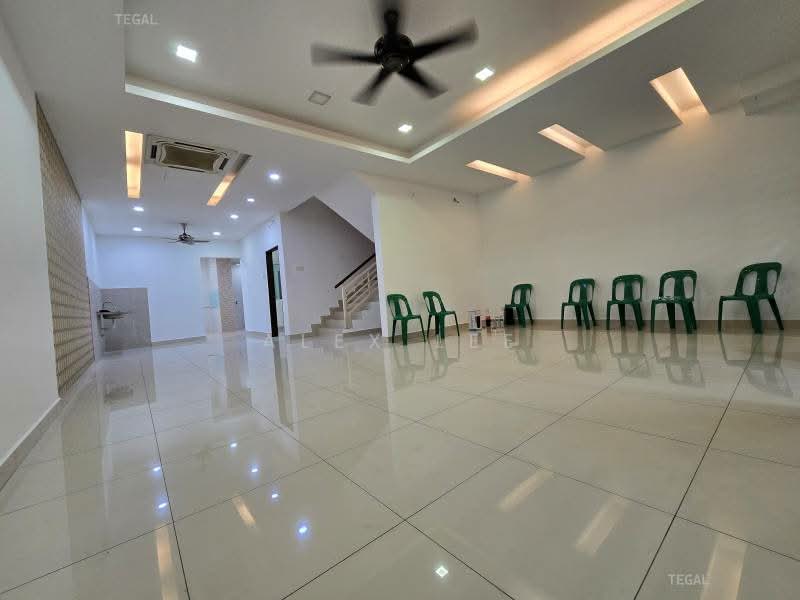 Terraced House for Sale in Bandar Puteri Klang (Klang) - Alex Lee - Living Room - PropertyGuru.com.my