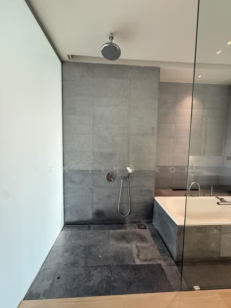 Kondominium untuk Dijual di Park Seven - Ken Ling Kok - Bathroom - PropertyGuru.com.my