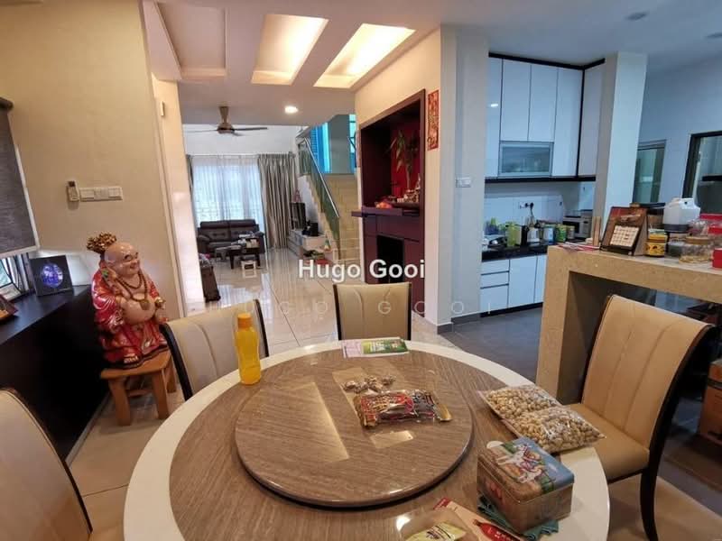 Rumah Berkembar untuk Dijual di Bandar Tun Hussein Onn (Cheras) - Hugo Gooi - PropertyGuru.com.my