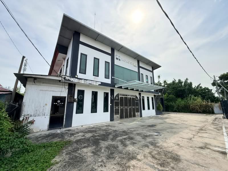 Factory for Rent in Tanjung Agas (Muar) - CHIN FN - Exterior - PropertyGuru.com.my