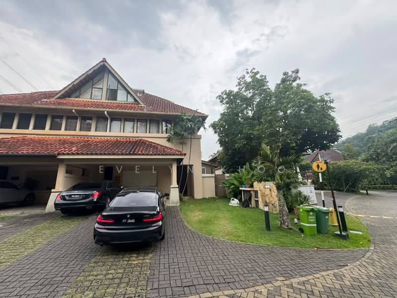 Semi-Detached House for Sale in Bukit Kiara (Kuala Lumpur) - Evelyn Khoo - Car Porch - PropertyGuru.com.my