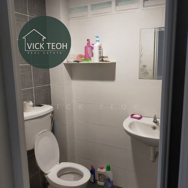 Condominium for Sale at Villa Condominium - Vick Teoh - Bathroom - PropertyGuru.com.my