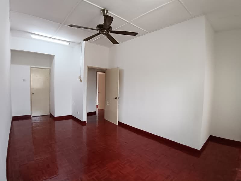 2-storey Terraced House for Sale in BANDAR PUCHONG JAYA (Puchong) - Angel Tan - Interior - PropertyGuru.com.my