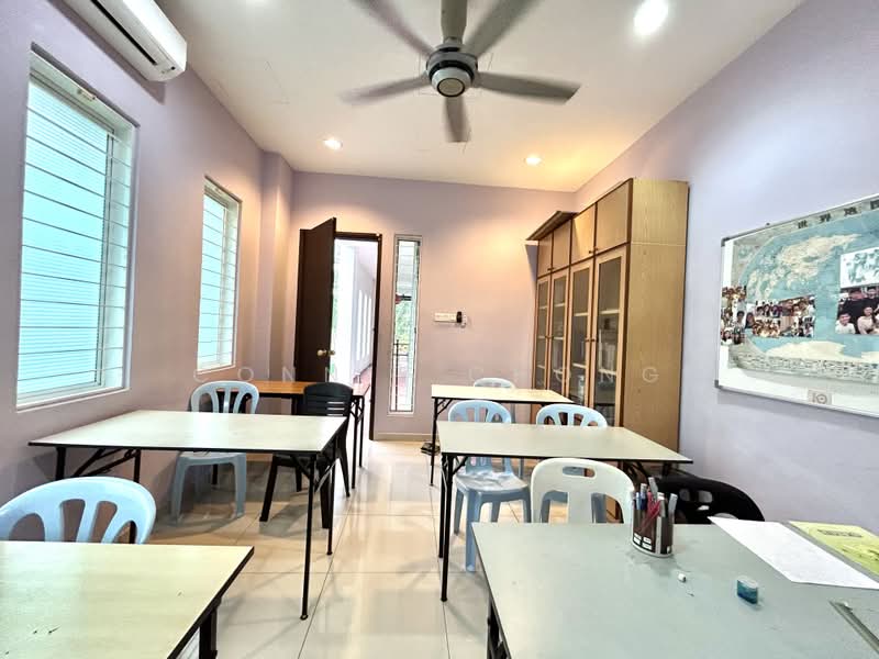 Bungalow for Sale in Taman Rasah Kemayan (Rasah) - Connie Chong - Study - PropertyGuru.com.my