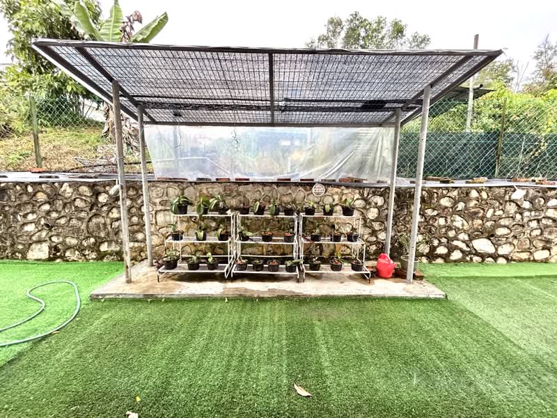 Bungalow for Sale in Taman Rasah Kemayan (Rasah) - Connie Chong - Garden - PropertyGuru.com.my